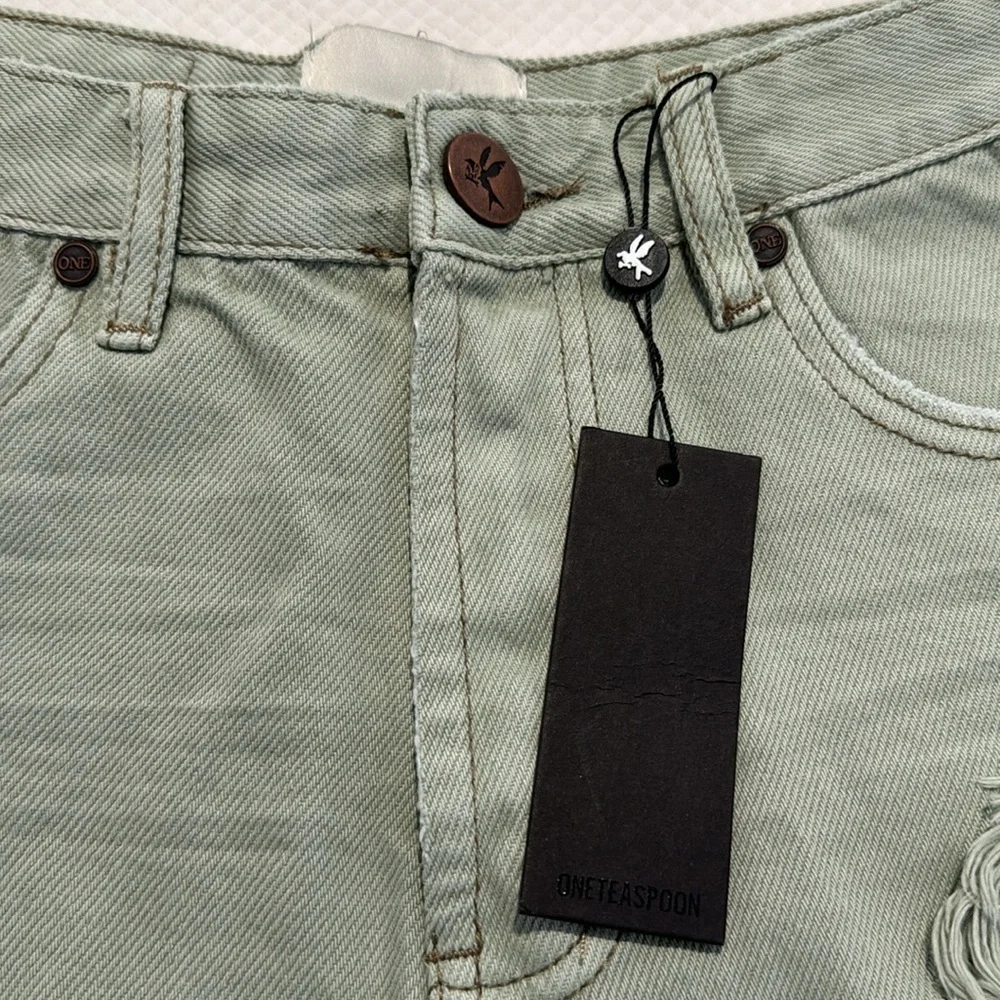 ONE TEASPOON ROLLERS NWT Fade Kahki Size 24 SHORTS!!!